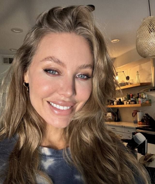 NO PAYMENT REQUIRED-SEXY SINGLE MOM AND LOOKING TO HAVE FUN I'm a sexy mom of two kids. A single mom and I'm very horny 🍑🍑💦 - Image 2