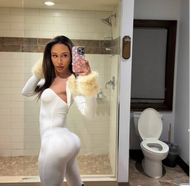 Full service includes Sexxual Interests:  ⭐ Doggy Style Fucck & Full Night Enjoy  ⭐69 style passionate Kissing  ⭐Penis Massag - Image 3