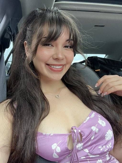 I am Sophie ,really sweet and polite😊💋HMU on  Hotline: +1 832-930-9358 : Hmu on iMessage: kalieamderson30@gmail.com - Image 3