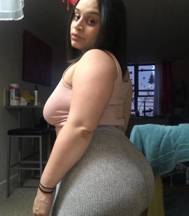 Hi Guys Am Mary available now Come Smack it For Me 👋🏼 i Squirt💦 👅 24/7 Available for Outcall, Incall,CarFun 🚙 and FaceTime😍👅 - Image 3