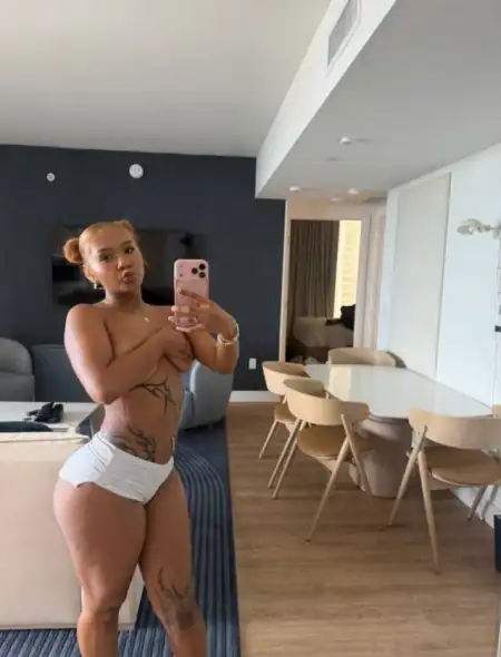 i’m down for meetup mainly for sex and massages plus I sell nude premium and I do naughty FaceTime sex all at cheap..Don’t kn - 3