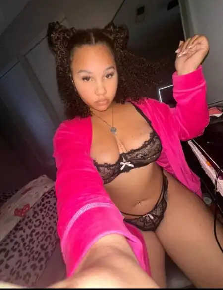 18322**** I’m Stella new here, hot and sexy pussy❤️🥵 no game💯I’m legit and I do all style😍 you will enjoy my service🥵✅ - 2