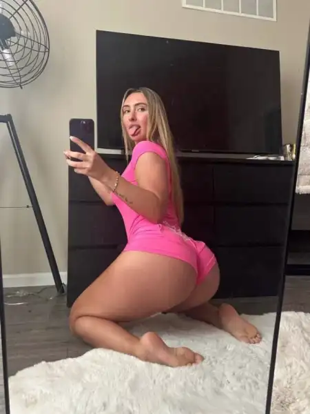 🤩I’m 💯% Real 👅🍭Naughty Fun💋massage, hookup( incall and outcall) ? Pills 💊 available (ice) (molly) can hmu (602)209-5648, Tele