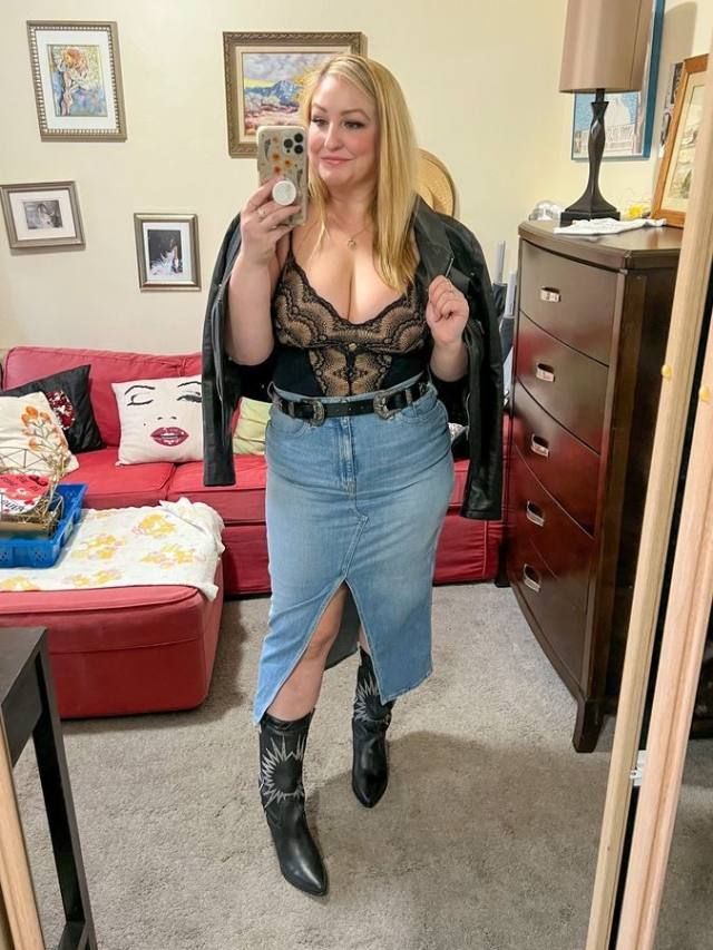 I’m down for fun 🤩 hit me up 👅😍😘😈 - Image 2