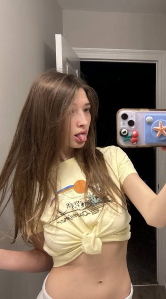 🔥🔥💦💦💦💦❤ I'm flirty😉 sexy😍 && fun🤪 🔥MY ** IS WET🥰COME AND ** ME ❤️Im the ultimate experience. 👑👸🏻White 🍃420 friendly - Image 2