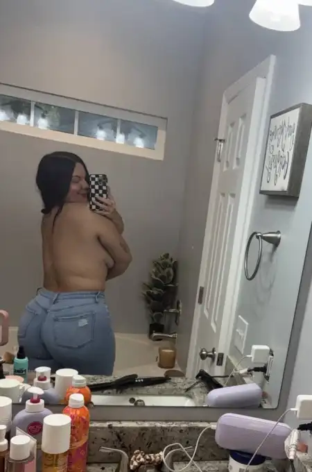 Come here and experience gfe I am available for deep sex both Incall and outcall I provide gfe , backdoor , massage , bbj , a - 2