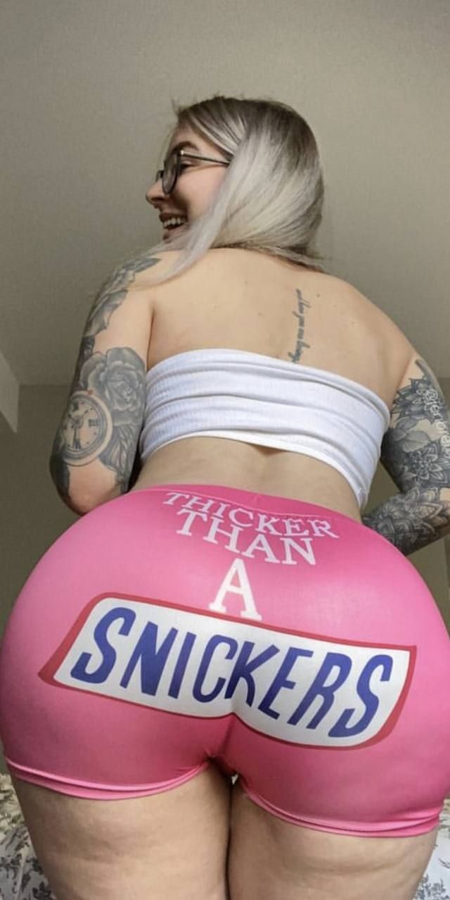 Hey lovebirds! Hii 👋I am Jenny , your massage and fun therapist 💋HMU for more inquires ❤️ - Image 2