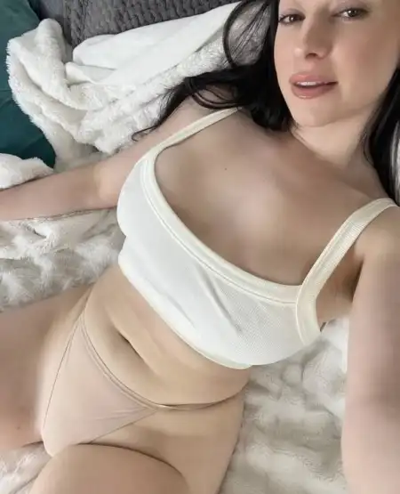 Hot sexy Annie ready for all Service🍑💦👅 - 3