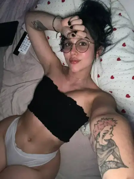 I'M AVAILABLE FOR BOTH INCAL OR OUTCAL 😘 NO PIMP OR BOSS - 3