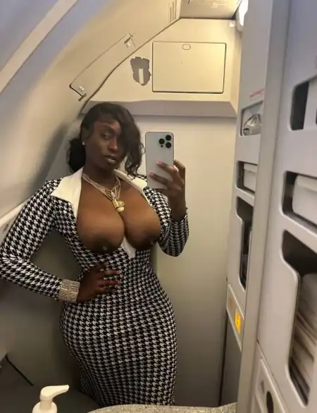 BLACK MELANIE 🇺🇸 AVAILABLE TO SATISFY YOUR SEXUAL URGE !!!!!CREAMY SQUIRTY 💦💦🔞 ALSO I SELL MY YUMMY SEX TAPES AND NUDES @affo