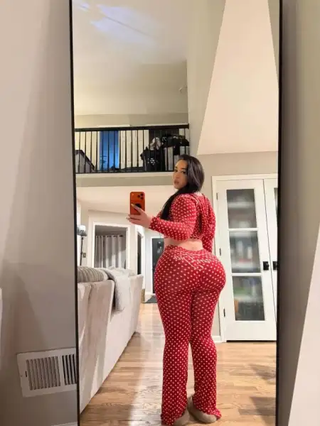 👅I AM LOOKING FOR A NICE COCK TO **** SERVICE💠AVAILABLE CAR/HOME/HOTEL INCALL AND OUTCALL