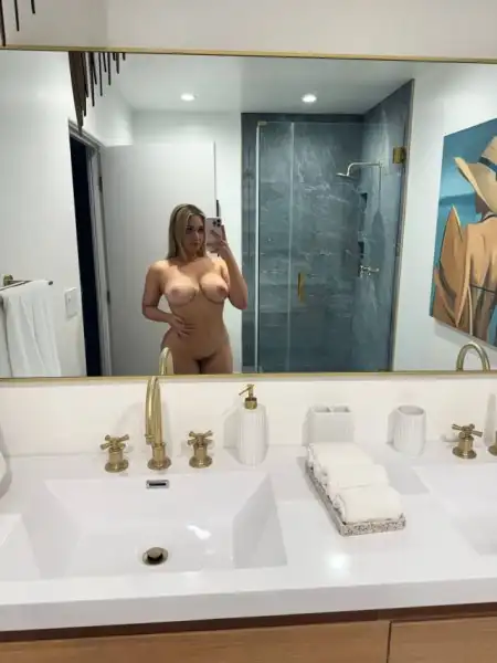 MY WET PUSSY IS READY TO TAKE IN GOOD HARD COCK THAT WANT SOME JUICES I OFFER "INCALL AND OUTCALL AND CAR DATE, ALL STYLE - 3
