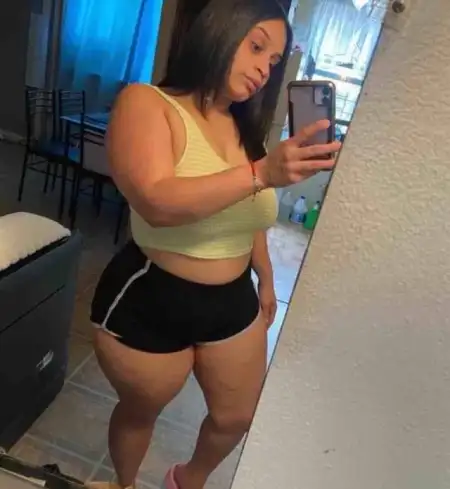 Hi Guys Am Mary available now Come Smack it For Me 👋🏼 i Squirt💦 👅 24/7 Available for Outcall, Incall,CarFun 🚙 and FaceTime😍👅