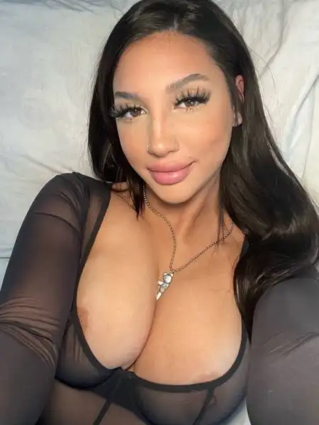 I'M AVAILABLE ANY TIME 🍓, I GIVE ALL STYLES AND 🍭I WILL YOU MAKE FEEL GOOD 🍑🍆 CASH 💵 IS ALSO ACCEPTED BASE ON AGREEMENT