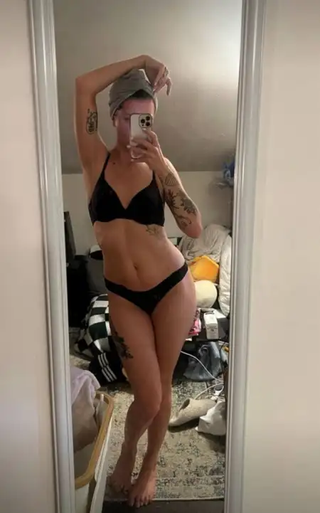 I am a hooker looking for a hookup ready to have fun - 3