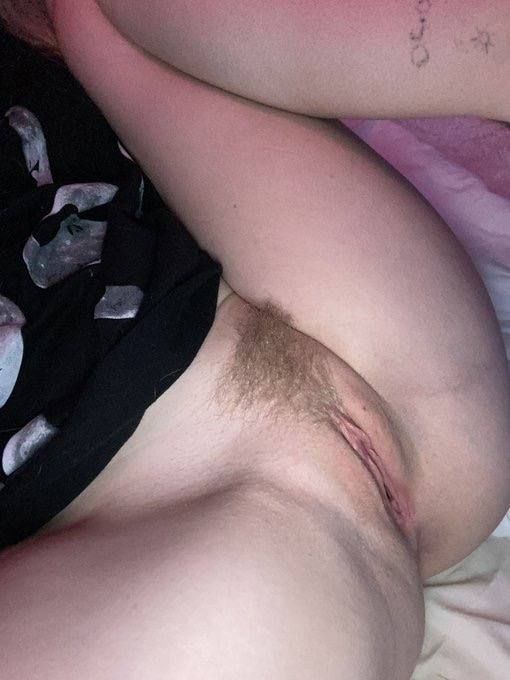 I'm down for all sexual services 💦🍑with no limits, i squirt a lot and I love my ass fucked🍆💦🍑,hmu: +1(646)542-4538 - Image 3