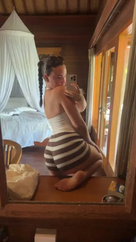 Verified ✅ Escort. Hit me up 77942**** 💯 Real and hot escort Available for both incall and outcall❤️❤️❤️ - 3