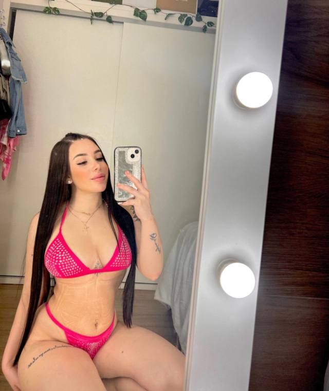 Check me out baby, I’m sexy and extremely naughty 😜😜🍑🍑 - Image 3