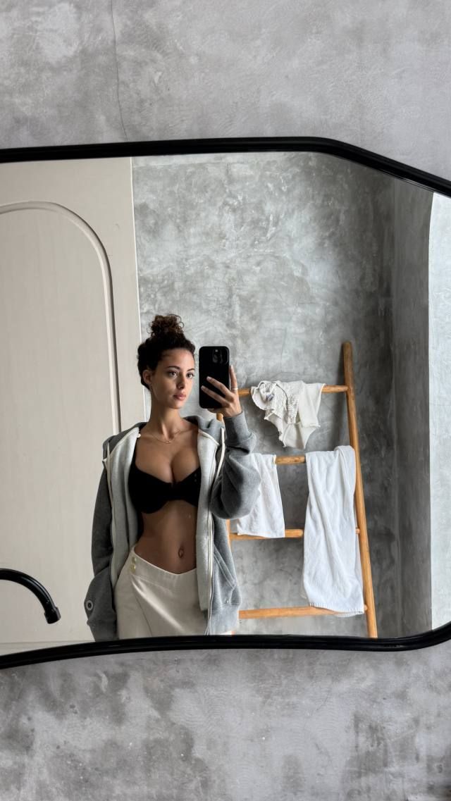 I’m available for both incall and outcall services. Handle Shy Guy. Massage Included.Reach out to me (682) 218-0259. Anna - Image 2