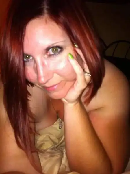 😘⎞㊙⎛💕_ Unsatisfied Hungry Mom◄💕►Need Pussy Eater Tonight.💕_⎞㊙⎛😘