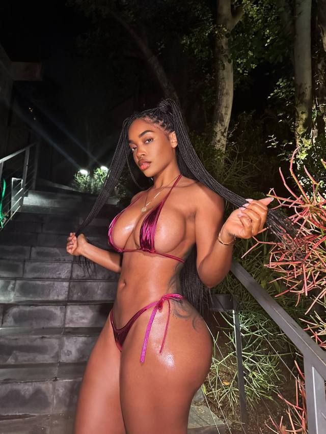 Premium Real sexy black is available around the city juicy Pussy with great body massage - Image 2