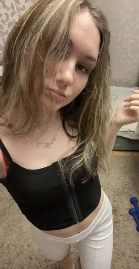 Feeling Horny at home alone,Available for incall and outcall.Put a text or call on 19432**** - 2