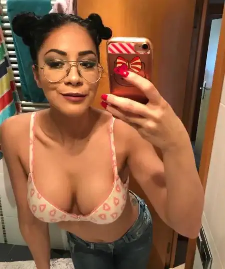 Escort available for hookup 👅 💧 - 3
