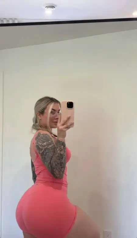 I’m available for body massage and sex services hmu:  40441**** or desamiyawilliams@gmail.com - 3
