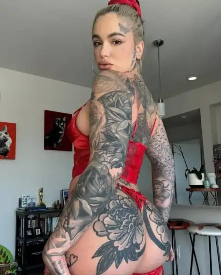 SNAPCHAT👻 LEIGH_DOWNE2 OR TEXT 5042250051 FOR FUN 👅 !!! 💦💦🍆🍆 👅👅🍑🍑