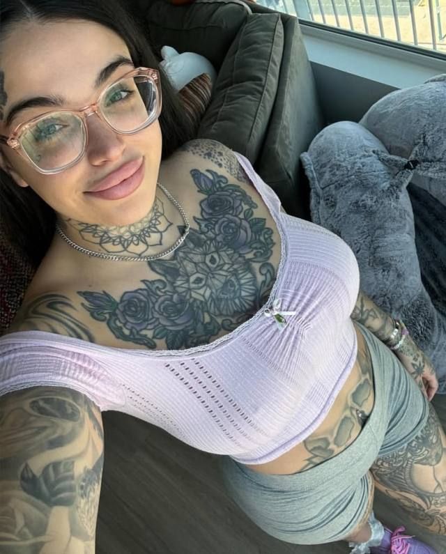 SNAPCHAT👻 LEIGHLAINEY OR TEXT 5042250051 FOR FUN 👅 !!! 💦💦🍆🍆 👅👅🍑🍑 - Image 3