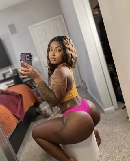 Horny wet pussy - 2