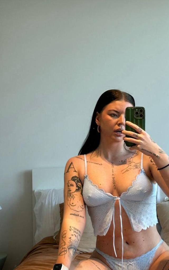 SEXY SINGLE MOM FOR MEET AND FUCK AS LONG AS YOU KNOW HOW TO USE YOUR DICK 🍆🍑🍆💦 - Image 2