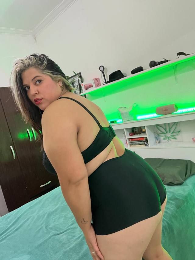 HOOK UP💋❤️💋💋🌹 - Image 2