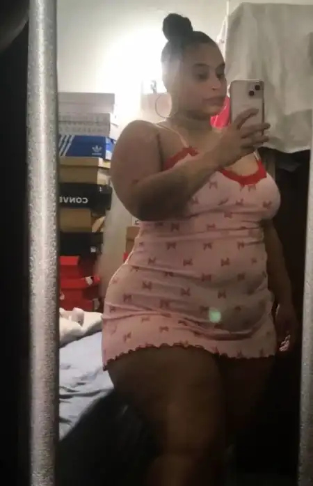 Hi Guys Am Mary available now Come Smack it For Me 👋🏼 i do meetup, bbj,💦👅creamiepie Outcall, Incall, CarFun🚗 and Ft🥵