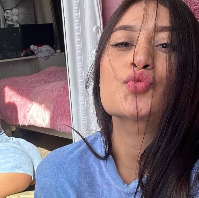 No upfront payment Available for all of your fantasy with my CREAMY TIGHT PUSSY Coke&meth Available HMU On 2063539428 - Image 2