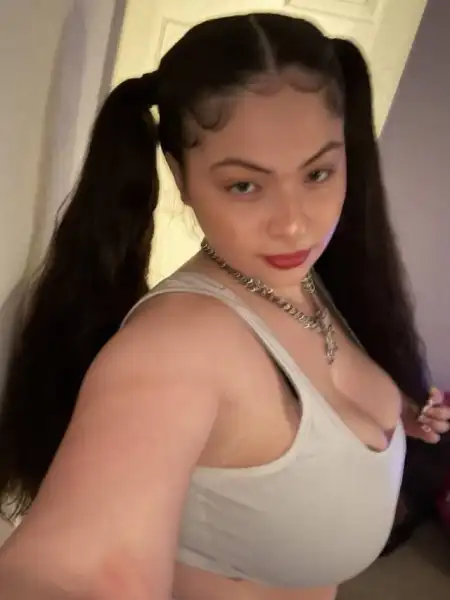 Title  I'm available for hookup - 3