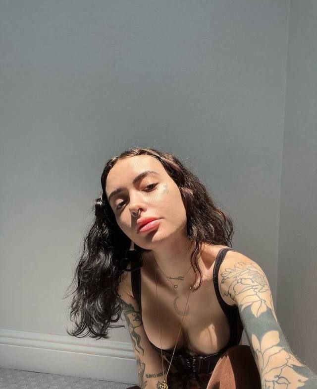 OFFER BOTH 🍌INCALL&OUTCALL🍆 🥕ANAL SEX🌶 🍆DOGGY STYLE🌽 💦SUCKING&EATING💧 🍌GANGBANG🍓telegram:@jadewill56 or +1 712-382-5135 - Image 3