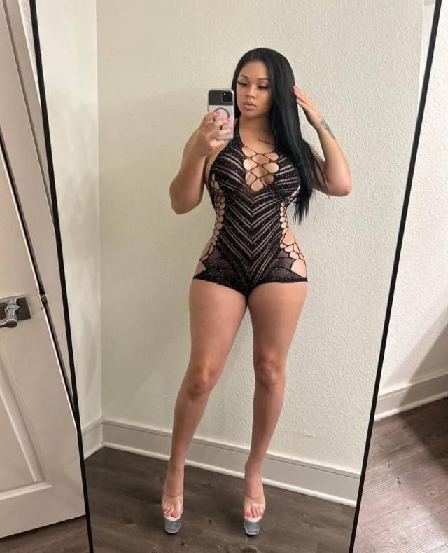 Sweet clean and I squirt a lot sweetie, Text me on +1 (720) 720-0407💓hot sexy girl ready 4 u biggest tits ever💦🍑 💋 sexy fun💋👅 - Image 3