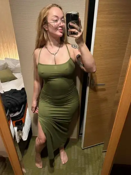 NAUGHTY WITH THE HOTTEST BODY 💋 19297**** - 2
