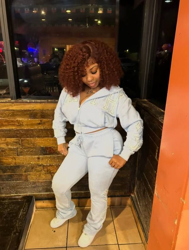 Friends with benefits needed - Image 3