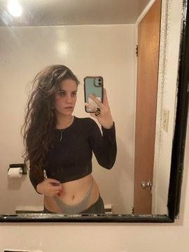 Available for hookup - Image 2