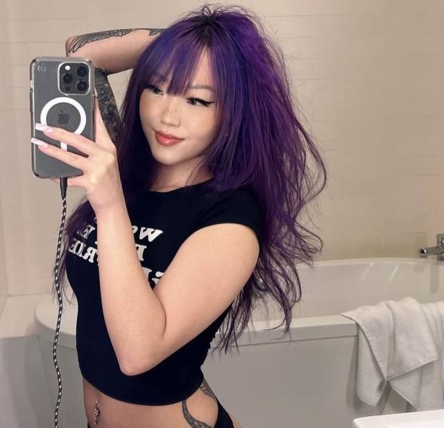 I’m horny asf 💦🍆🍑💦  I don’t mind car sex, I can also drive down to you or if you wanna come over to my place I can also host - Image 2