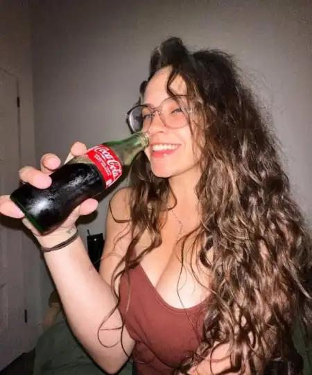 18083**** SELL PARTY FAVORS👅🍆💦SELL VIDEO CONTENT 👅 AND FUCK AS LONG AS YOU KNOW HOW TO USE YOUR DICK and am going to tr - 3