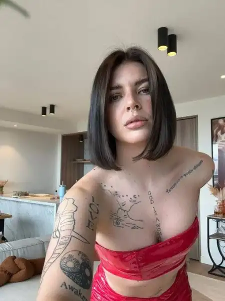 I’m available for hookup both incalls and outcalls❤️🍆🍑