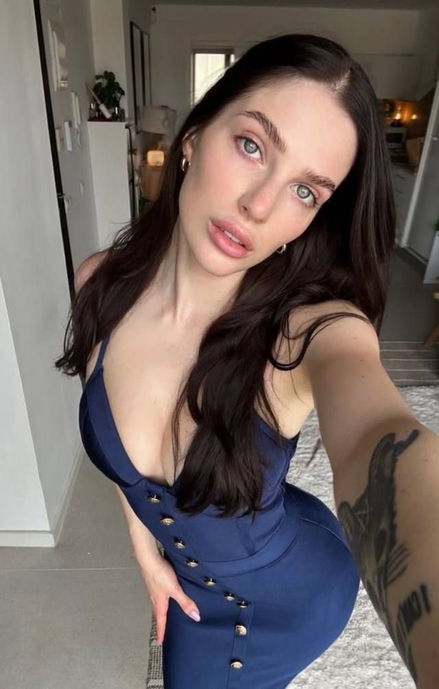 im available for both incall and outcall service - Image 2