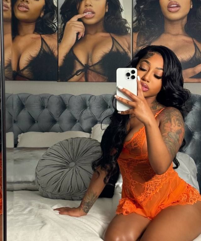 Available now for Meet Up and Full Body Massage 😊with a happy ending😉Sexting & FT ❤️Content(4642107576) - Image 2