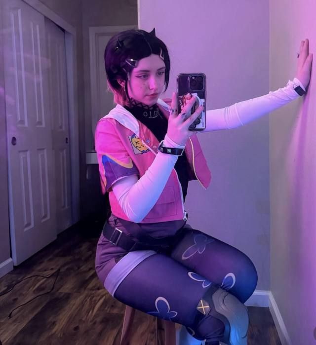 Hi 👋, it’s Megan and I am down to fuck and creampie tonight 💦🍑🍆. HMU - Image 2