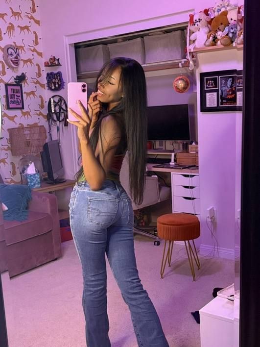 Hi I’m Tiana a Good Squirter - Image 2