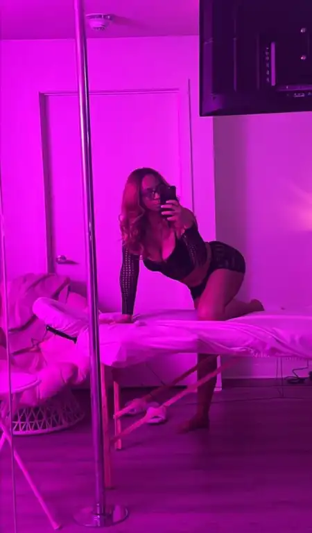 Available for any kinda fun FaceTime session and happy ending 🔥Telegram_ @Marissgo12