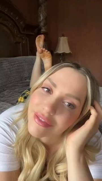 Dripping with desire and always available ❤️ Text me anytime—+17152553132 (my snap is tina040486 - Image 2